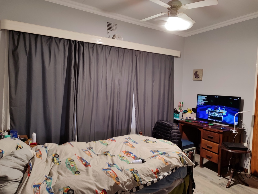 4 Bedroom Property for Sale in Meiringspark North West